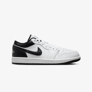 Jordan | AIR JORDAN 1 LOW  { WHITE/BLACK-WHITE